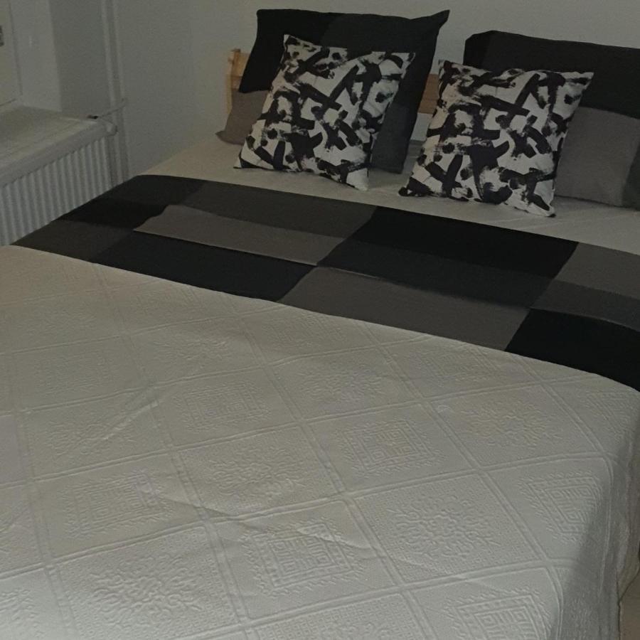 Cozy Studio In Espoo New เฮลซิงกิ ภายนอก รูปภาพ